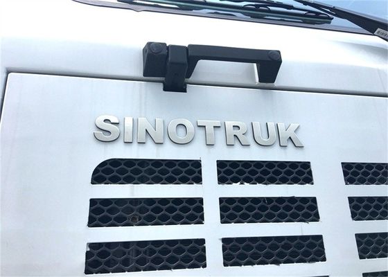 SINOTRUK Howo 371hp 6X4 70 Ton Mining Tipper Truck